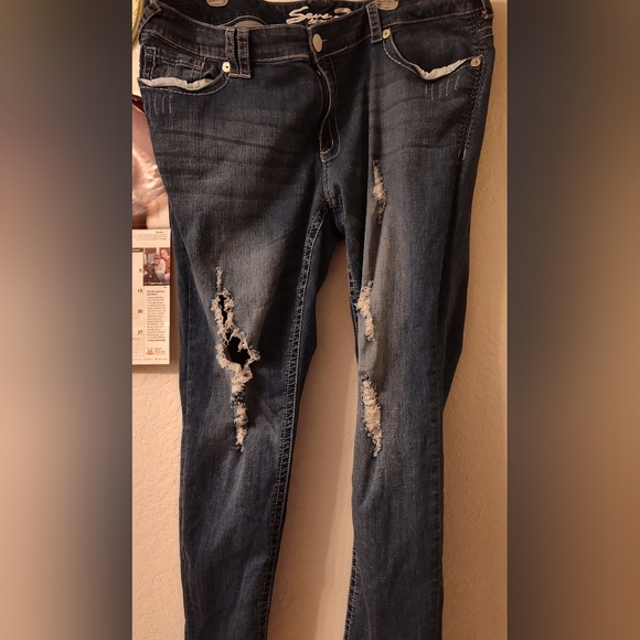 Seven7 Dark Blue Distressed Skinny Jeans - Picture 1 of 5